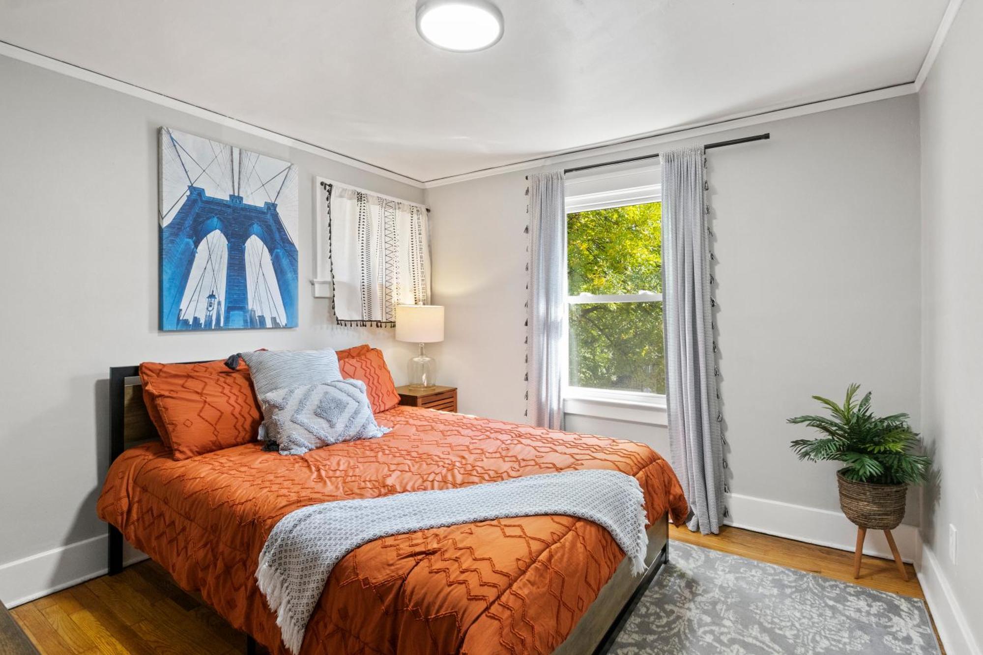 King Bed-Full Kitchen-Self Check-In-Parking-Uofr Villa Rochester Exterior photo